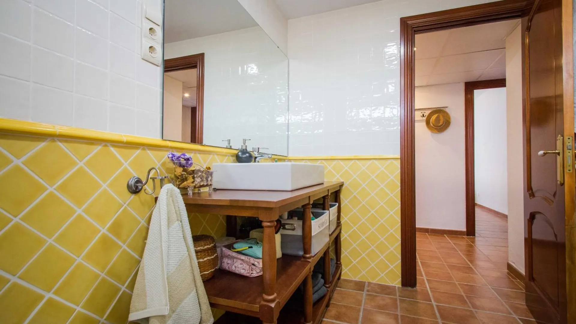 Holidays2Carvajal Sea Side Fuengirola