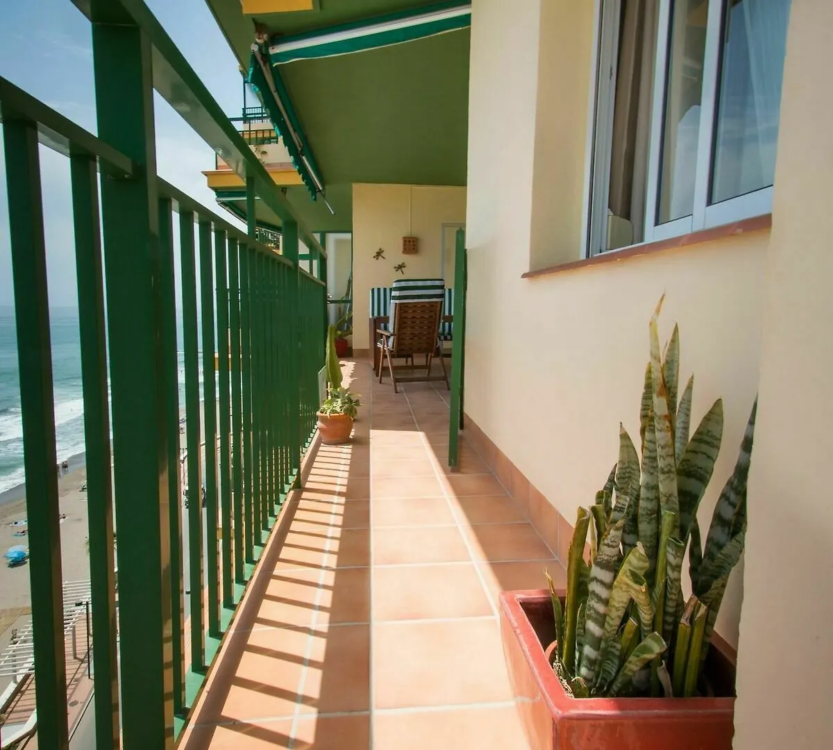 Apartment Holidays2Carvajal Sea Side Fuengirola