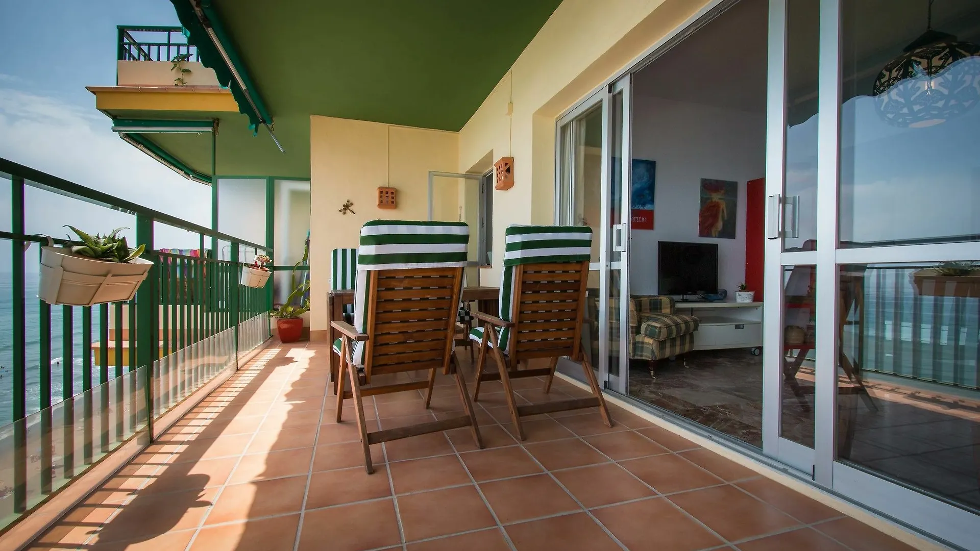 Apartment Holidays2Carvajal Sea Side Fuengirola