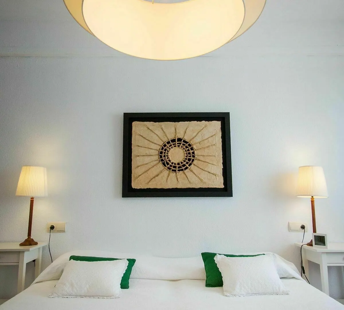 Holidays2Carvajal Sea Side Fuengirola Apartment